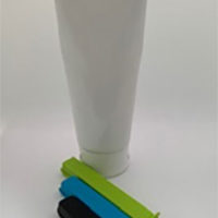 Sealable Tube with Clip